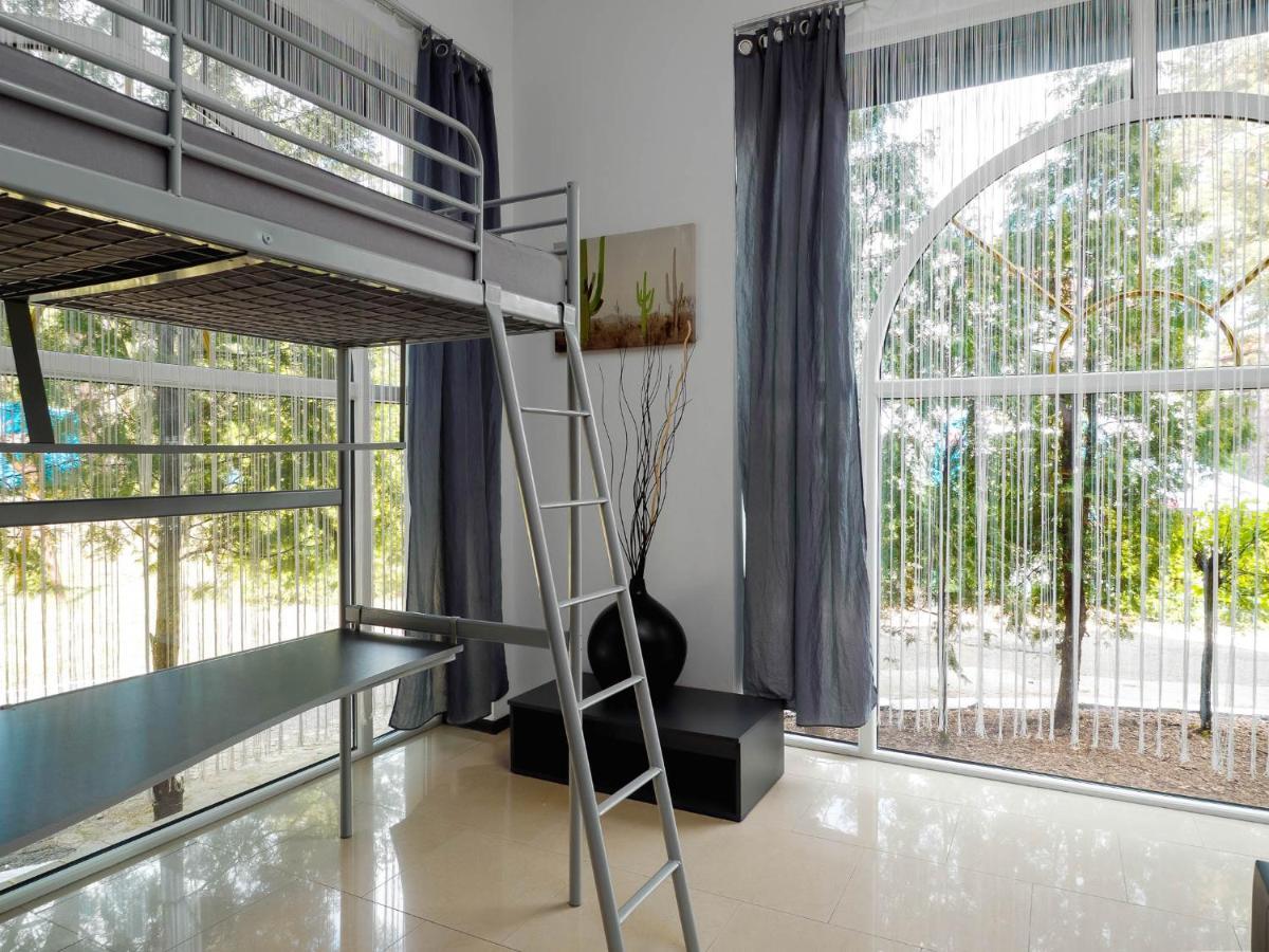 "Apollo" - Domki, Apartamenty I Pokoje Z Klimatyzacja Криниця-Морська Екстер'єр фото