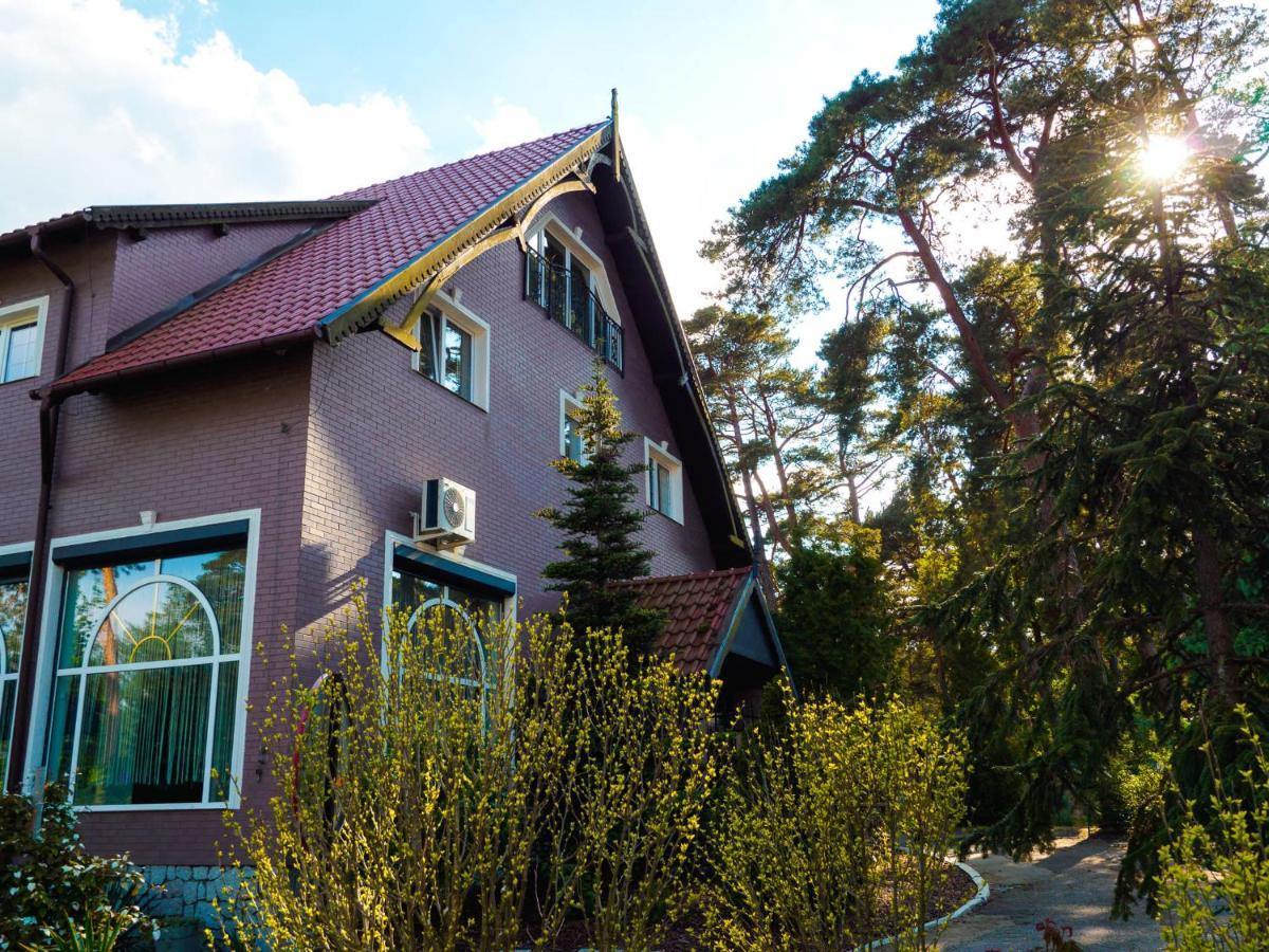 "Apollo" - Domki, Apartamenty I Pokoje Z Klimatyzacja Криниця-Морська Екстер'єр фото